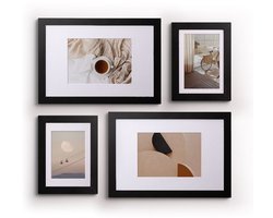Deknudt Frames Collage photo wall - set van 4 fotolijsten (2 x (13 x 18 cm – 10x15cm) en 2 x (20 x 30 cm – 13x18cm)) - zwart - MDF-houten fotolijst - hangen of staan - meerdere foto's