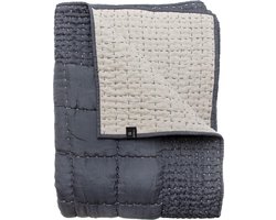 Delia bedsprei silence 240 x 240 cm