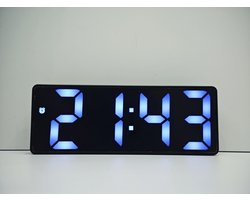 Deluxe Digitale Klok - Slaapkamer - Geluidssensor - Wekker - Zwart - USB - Batterij - Wit LED