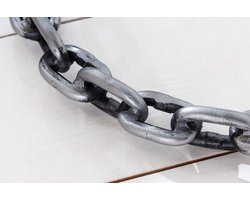 Design bijzettafel CHAINS 35cm zilver handgemaakt metalen rond glazen blad kettingframe - 42234