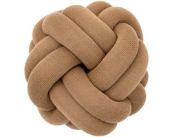 Design House Stockholm Knot Kussen 30x30 Camel