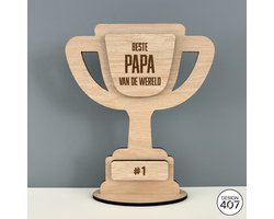Design407 - Trofee Beste Papa / #1 - 18 x 15 cm - Beker - Kampioen - Hout - Houten Decoratie - Vader - Cadeau voor Hem - Verjaardag cadeau - Gift - Cadeautje - Vaderdag cadeautje - Cadeau voor papa - Vaderdag