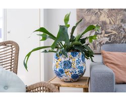 Designed by Lammie pot Dutch Blue