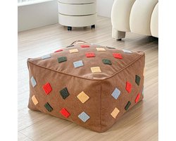 Deze rechthoekige, met stof gevulde futon geeft je woonkamer een stijlvolle touch. Hij kan gebruikt worden als voetenbankje, krukje of bankje met kussens, geschikt voor balkons, kantoren en binnenruimtes. Afmetingen: 4,45 x 30 cm, bruin vierkant.