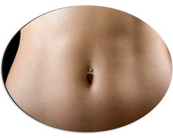 Dibond Ovaal - Navelpiercing in Buik met Smalle Taille - 56x42 cm Foto op Ovaal (Met Ophangsysteem)