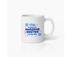 Dit Is Hoe een Geweldige Dokter Eruit Ziet Mok 330ml – Grappige Waarderings Koffiebeker – Perfect Cadeau voor Artsen & Medische Professionals