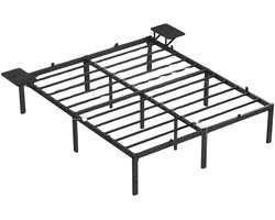 DoneMore® - Metalen bedframe 140x200 cm - Bedrek met opbergplanken - Stabiel 454 kg - Zwart - 200 x 140 x 41 cm - 19 kg