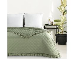 Doorgestikte Bedsprei met Ruitenpatroon en Volant - Landelijke Stijl Quilt