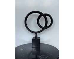 Double circle sculpture S