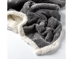 Dutch Decor - CODY - plaid 150x200 cm - sherpa fleece deken - honingraatpatroon - Charcoal Gray - antraciet
