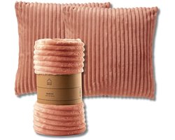 Dutch Decor - VOORDEELSET - 3-delig - Mart & Marthy - 2 sierkussens 45x45 cm - 1 plaid 140x180 cm - roze - Met Ritssluiting – Decoratie Kussens - Comfortabele kussentjes voor op de Bank