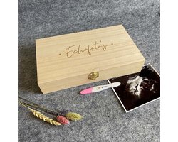 Echo bewaarkistje van hout [groot] - Studio Thoés - bewaardoos echofoto's - zwangerschap