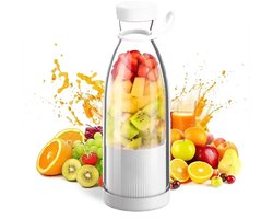 Een fles van 380 ml voor vers sap, een USB-blender en een draagbare blender/smoothiemaker.