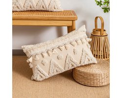 Een set van 2 decoratieve, geborduurde kussenhoezen, geschikt Geschikt voor de woonkamer en slaapkamer. De kussenhoezen zijn crèmekleurig en hebben een afmeting van 30 x 50 cm (kusseninzet niet inbegrepen).