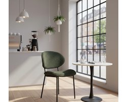 Eetkamerstoel Bouclé Forest Groen – Luxe Comfortabele Designstoel met Zwarte Metalen Poten – Moderne Ergonomische Eetkamerstoel van Royal Bouclé Stof – Stijlvolle Groene Stoel voor Eetkamer & Keuken – Medahomestore