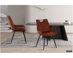 Eetkamerstoel 'Nina' Fluweel Roest, Poten metaal en bekleding