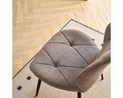 Eetkamerstoelen Set van 6 – 41 x 48 x 86 cm – Gestoffeerde Stoelen met Rugleuning – Comfortabele Keukenstoelen met Metalen Poten – Modern Design Bruin – HomebyNicole