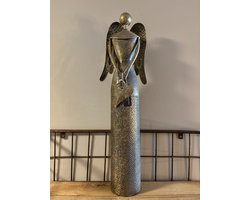 Engel Gabriel | Goud | Woonaccessoires | Woon | Accessoires | Woonaccessoire | Accessoire | Kerstmis | Kerst | Feest | Decoratief | Decoratie | Deco | Sfeer | Winter | Engelen | Interieur | Inrichting | Woonkamer | Wonen | Sfeervol | Gold | Vrede