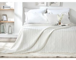 English Home Summer blanket - Bedsprei 200x220 cm - incl. 2 kussenslopen van 50x70 cm Wit-Zilver