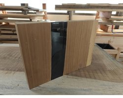 Epoxy boomstam tafelblad - Riviertafel salontafel / bijzettafel - Iroko hout - 44,5 x 31,5 cm - Zwart smoke epoxy effect boomstamtafel