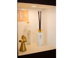 Essenza d'Oro - Essence d'Aurum - Luxe geurstokjes diffuser 500 ml - Geur gardenia - Jardin Blanc - Essenza d'Oro - Essence d'Aurum - glazen diffuser - interieurparfum - langdurige geurverspreiding - tot 6 maanden