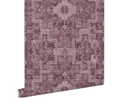 ESTAhome behang oosters kelim tapijt donker paars - 50 x 900 cm - 131362