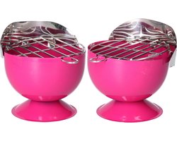 Excellent Houseware Asbak - Set van 2x stuks - in BBQ vorm - metaal - 12 cm - roze - voor binnen / buiten