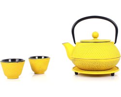 Famanu Gietijzeren theeset, theepot 0,8 l, met uitneembaar zeefje, theepot met schotel en 2 theekopjes, vintage theepot voor losse thee, geel