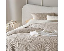Famanu - Luxe sprei 240x260 cm beige, fluwelen woondeken met quiltpatroon