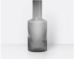 Ferm Living Ripple Karaf geribbeld grijs