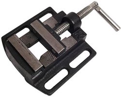 FERM - TDA1013 - Machineklem - 550mm - spanwijdte - Breedte: - 650mm - Hoogte - 20mm - Voor- Kolomboormachine - Universeel - Zeer geschikt voor - Tafelboor - TDM1027 - TDM1026 - TDM1025 - TDM1022 - Werkstukklem - voor - Tafelkolomboormachines - MV65
