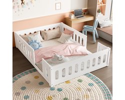 FloraGrace Vloerbed 140x200 cm – Platformbed Met Halfopen Bedhek – Veilig Kinderbed Met Instapopening – Zonder matras – Massief Hout En MDF – Wit