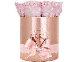 Flowerbox longlife Zara metallic roze - Rosuz - 3 jaar houdbare échte rozen - Geen verzorging nodig! - Luxe cadeau voor haar - Blijvende Herinnering voor Speciale Gelegenheden – Cadeau voor Haar, Valentijn, Jubilea, Beterschap of Bedankjes