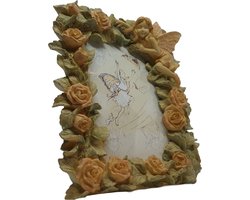 Fotolijstje staand met elfje en bloemen decoratie voor binnen en buiten – polyresin materiaal elfjesbeeldje met foto lijstje 20 cm hoog | GerichteKeuze