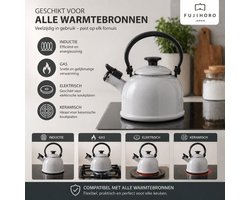 Fujihoro Cotton – Emaille Ketel Zonder Plastic Smaak – Stijlvolle Ketel die Mooi Staat in de Keuken – Heet Water op Camping of Onderweg – Fluitketel maximum 1,6 Liter – recommended 1,1 Liter – Inductie Geschikt – Lichtgrijs