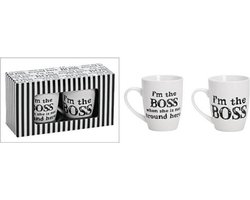 G. Wurm Mokken - 2x st - met tekst I'm the boss (when she is not around) - Bekers - Huwelijkscadeau - Valentijnscadeau