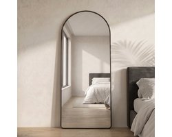 Gebogen spiegel 71 × 26 inch (ca. 180 × 80 cm) – volledige lengte, staand model, kantelbaar, aluminium frame, geschikt voor woonkamer, slaapkamer of kleedkamer, zwart frame