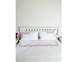 Geborduurd volwassenenset in satijn (dekbedovertrek 200 x 220 cm) met kersenbloemen voor een tweepersoonsbed/Embroidered adult set in Satin (duvet cover 200 x 220 cm) with cherry flowers for double bed