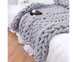 Gebreide Plaid - Woondeken Handgemaakt - Gezelligheid Thuis - Super Dik Materiaal - 200x200 cm - Grijs