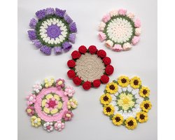 Gehaakte bloemenonderzetter - Kant-en-klare baronderzetter/bloempot, geschikt voor kantoor, salontafel en woondecoratie ,Rode roos + roze lelietje-van-dalen + zonnebloem + roze madeliefje + paarse lelietje-van-dalen
