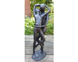 GEHAMERD BRONZEN LIEFDESPAAR / BRONS / LIEFDE / TUINBEELD/ MAN EN VROUW / MODERN
