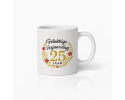 Gelukkige 25ste Verjaardag Mok 330ml – Elegante Bloemenontwerp Cadeau