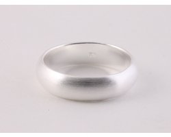 Gematteerde gladde zilveren ring - maat 20.5