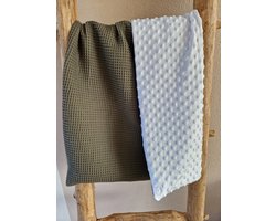 Gepersonaliseerde Baby Deken – Army Green / Minky – Met Naam – Zachte Babydeken – Kinderwagen & Wieg – 100x70cm – Uniek Kraamcadeau