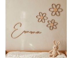 Gepersonaliseerde houten naam met bloemen – muurdecoratie kinderkamer – baby meisje cadeau – kraamcadeau – houten naam bord – nursery decor – babykamer accessoire – uniek gepersonaliseerd cadeau