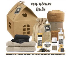 Geschenkset "Een nieuw huis" - 11 Producten - 1730 Gram | Cadeau Vrouw - Cadeau Man - Nieuwe woning - Wellness - Housewarming Cadeau - Verhuisd - Cadeau Pakket - Giftset Badkamer - Samenwonen - Verhuizing - Getrouwd - Bruin - Voor man & vrouw