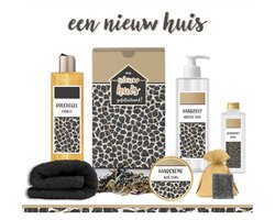 Geschenkset "Een nieuw huis" - 6 Producten - 830 Gram | Luxe cadeaubox - Een nieuwe woning - Wellness Douchegel Goud - Gift set Deluxe - Verhuisd - Cadeau Pakket - Giftset Badkamer - Samenwonen - Verhuizing - Getrouwd - Man Vrouw - Gift Panter Zwart