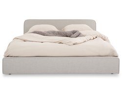 Gestoffeerd bed MARINI tweepersoonsbed 140x200 cm in lichtgrijs - Gestoffeerd bed met lattenbodem, modern design & stevig houten frame met kunststof pootjes - Hoofdafbeelding