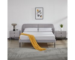 Gestoffeerd bed Porvoo met bedbodem en matras 140x200 cm grijs [en.casa]