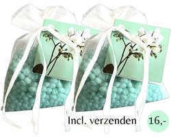 Geurparels 2x 'Boles d'olor Wild Orchid' - Inclusief verzenden - Wilde Orchidee - Geurkorrels - Geurzakje - Geurbuiltjes - Geurbuiltje - Geurverfrisser - Luchtverfrisser - Verfrisser - Parfum - Frisse geur - Kledingkast - Kleding - Kast - Groen